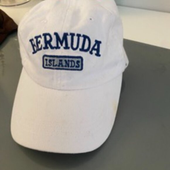 Unworn Bermuda Hat - Picture 2 of 2